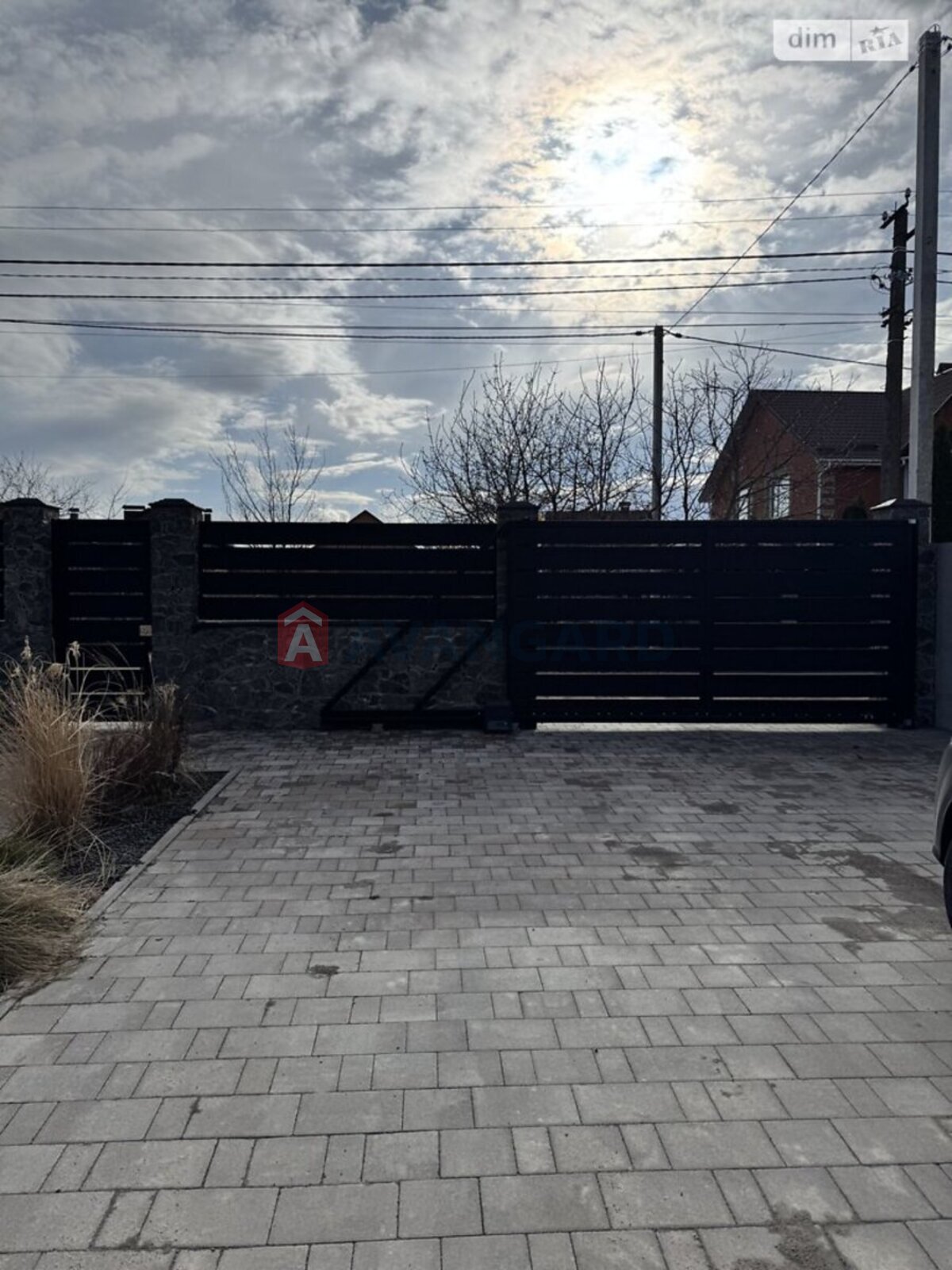 ���, 115 ��.�. ���� 20