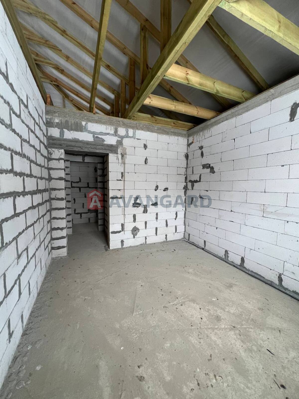 �������, 125 ��.�. ���� 12