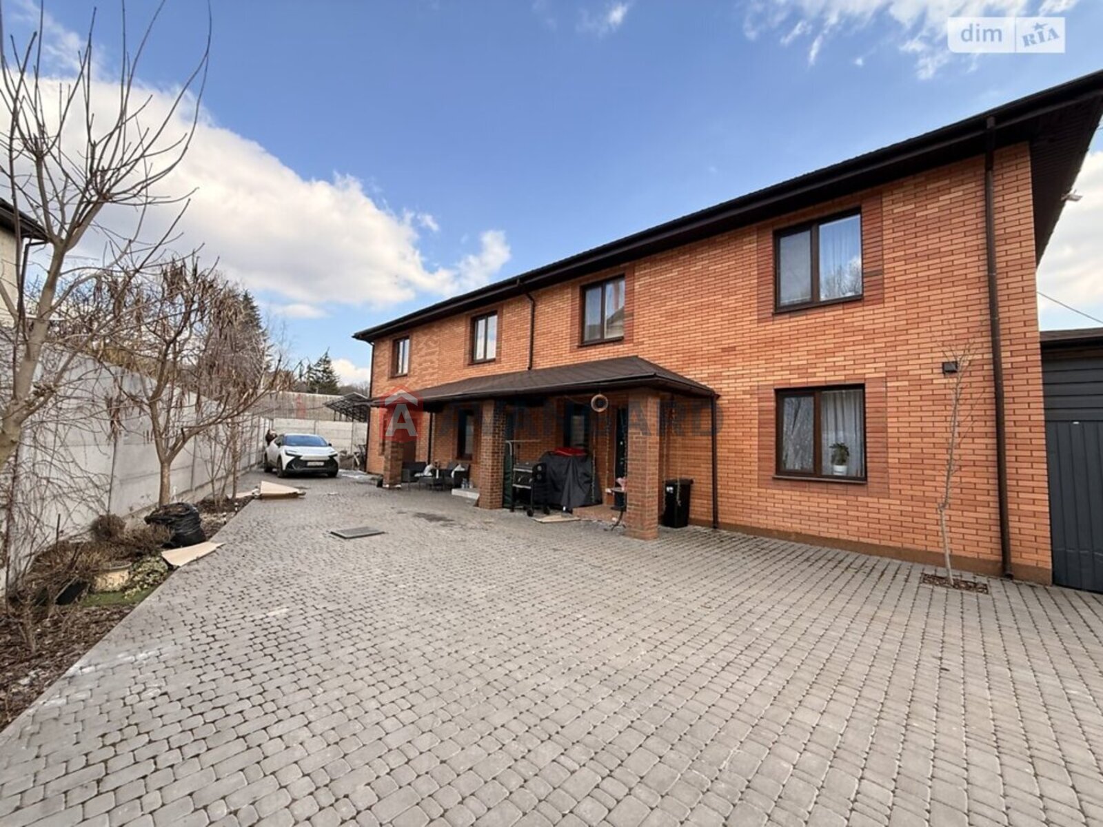 ��������, 100 ��.�. ���� 1