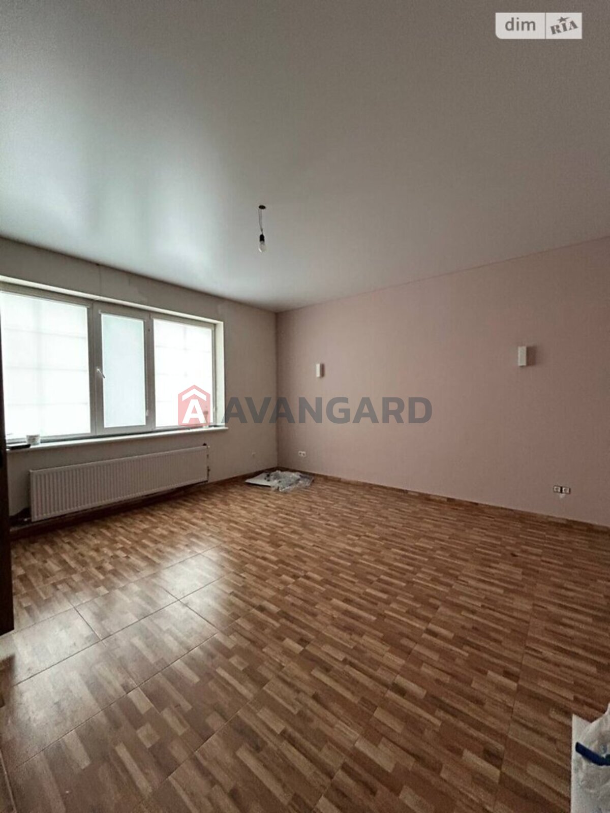 ������� �������, 206 ��.�. ���� 16