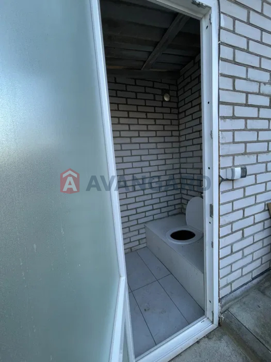 �������, 70 ��.�. ���� 11