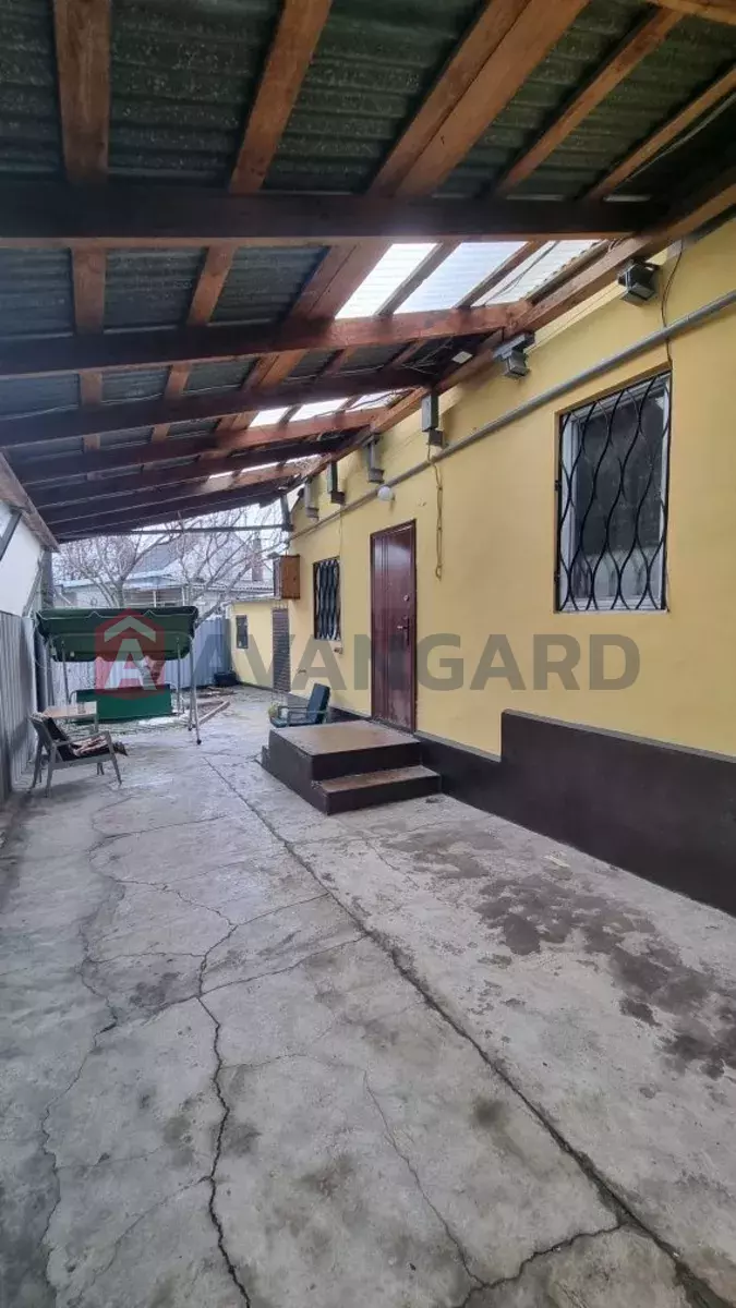 ������� �������, 75 ��.�. ���� 13