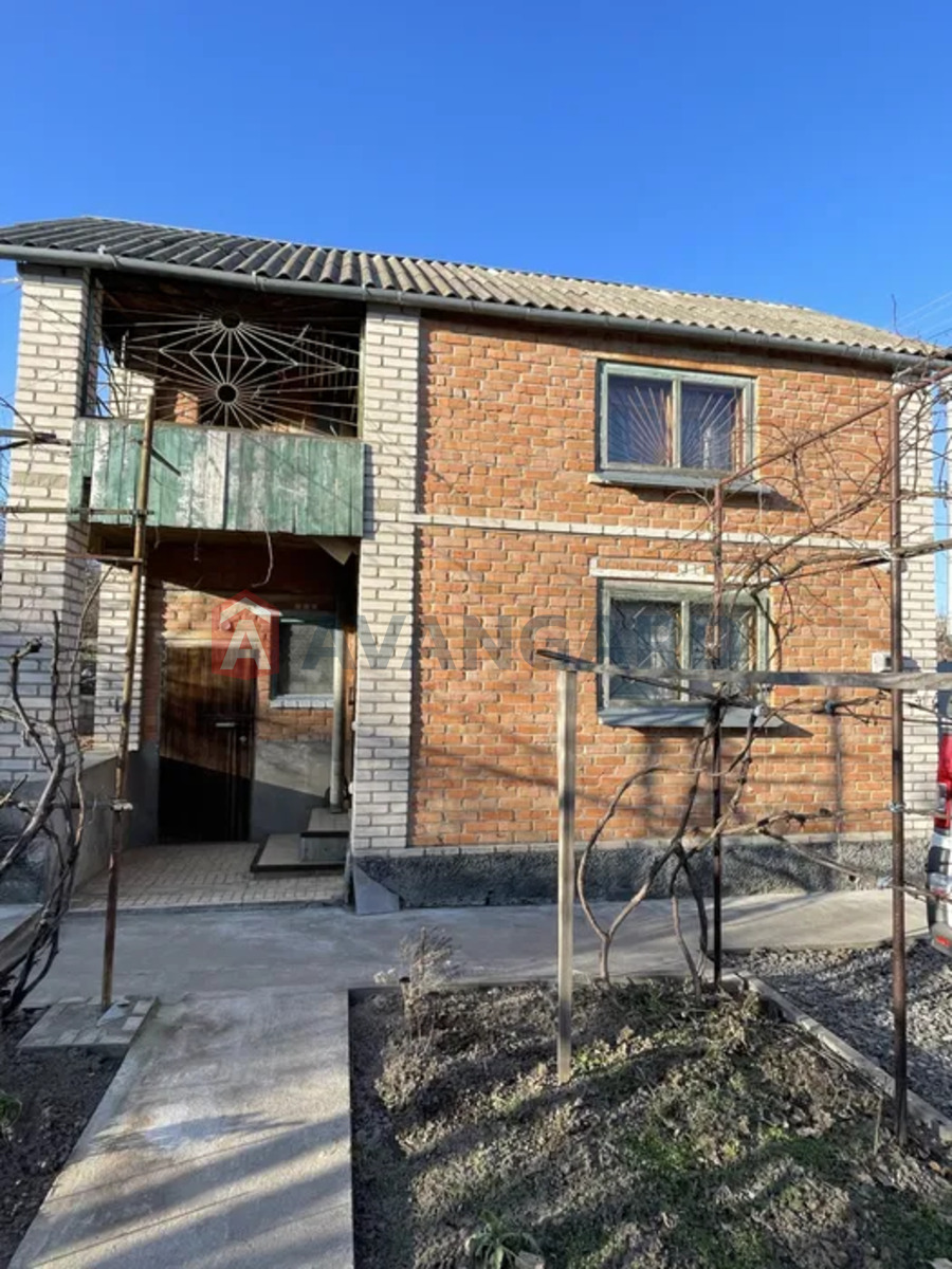 �������, 70 ��.�. ���� 8