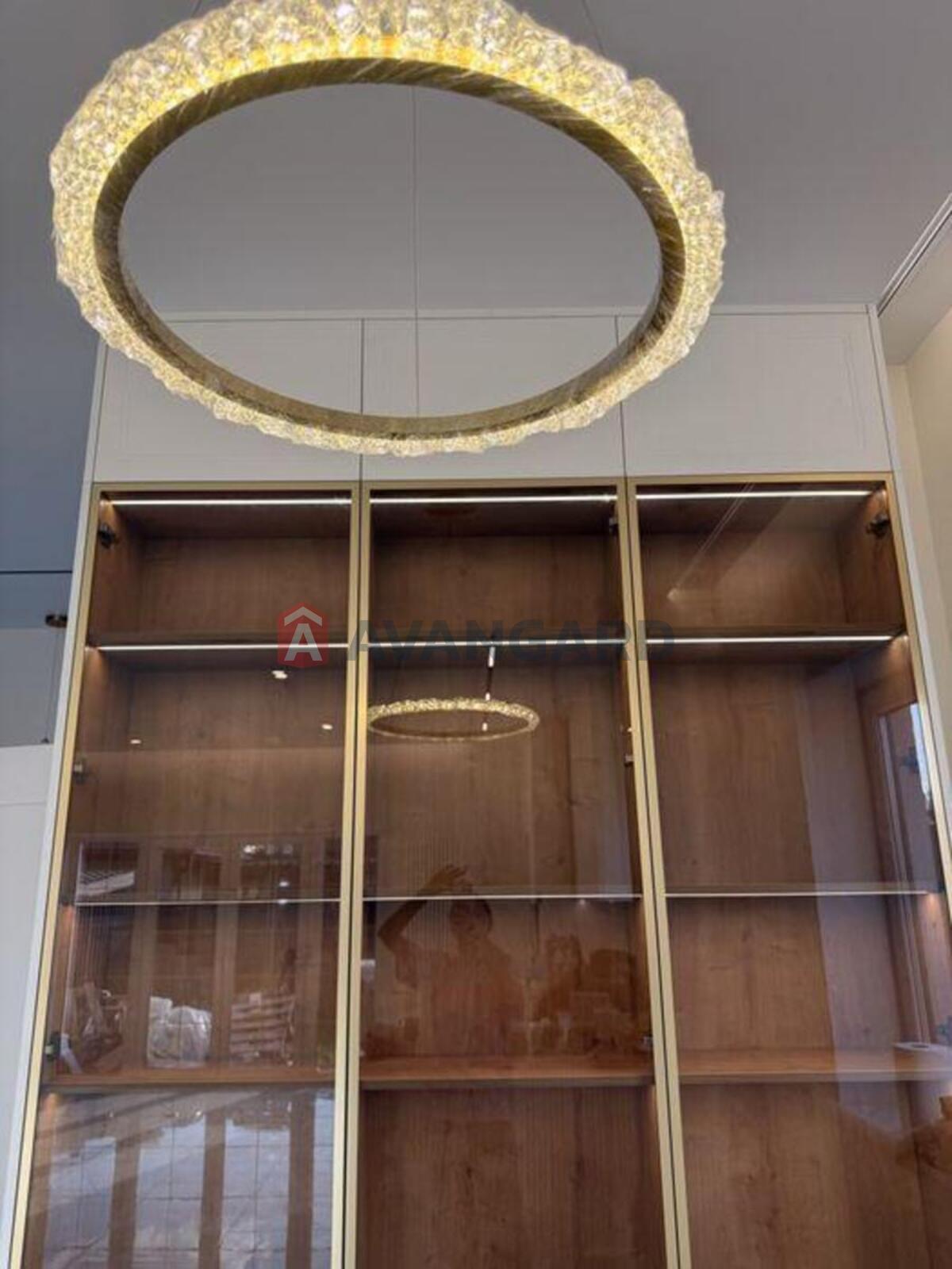 150 ��.�. ���� 6