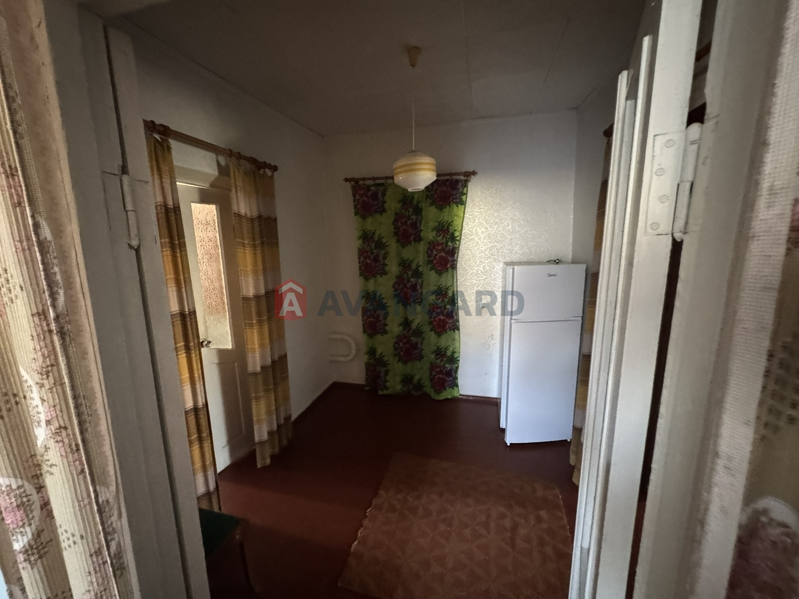 �������, 110 ��.�. ���� 9