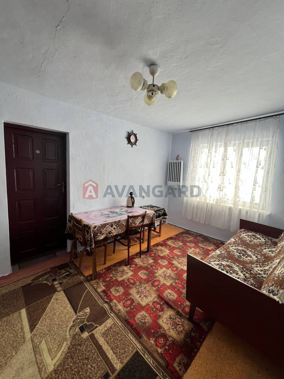 �������, 80 ��.�. ���� 17