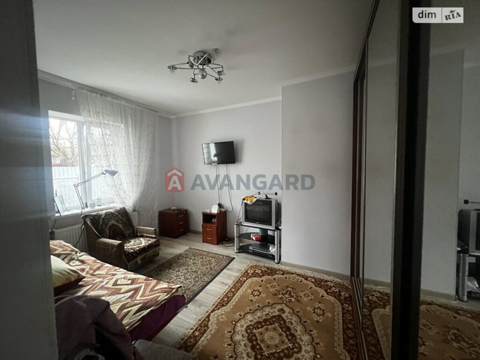 �������, 82 ��.�. ���� 3