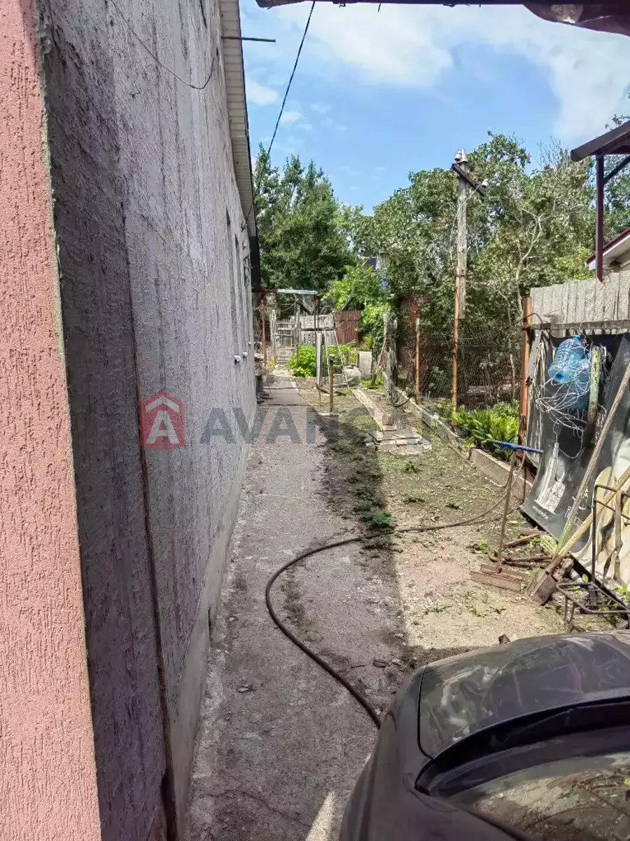 ������� �������, 76 ��.�. ���� 4