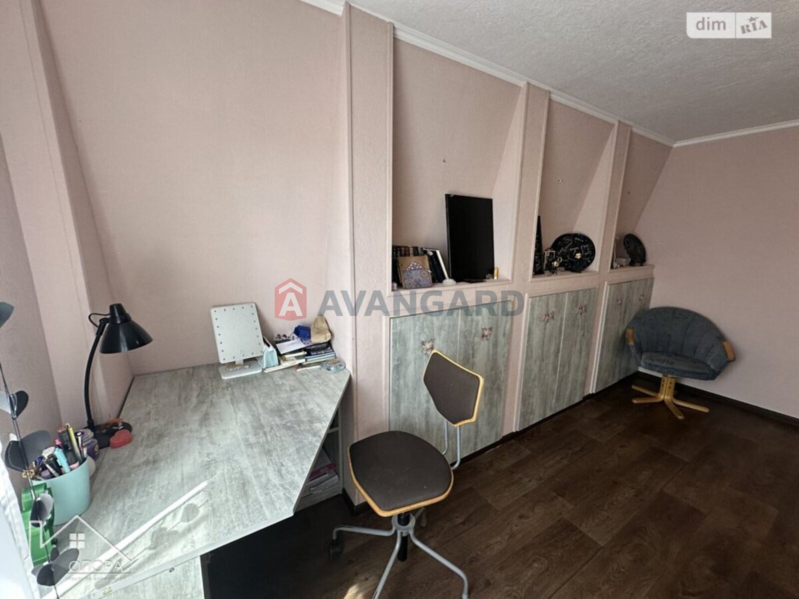 �������, 133 ��.�. ���� 8