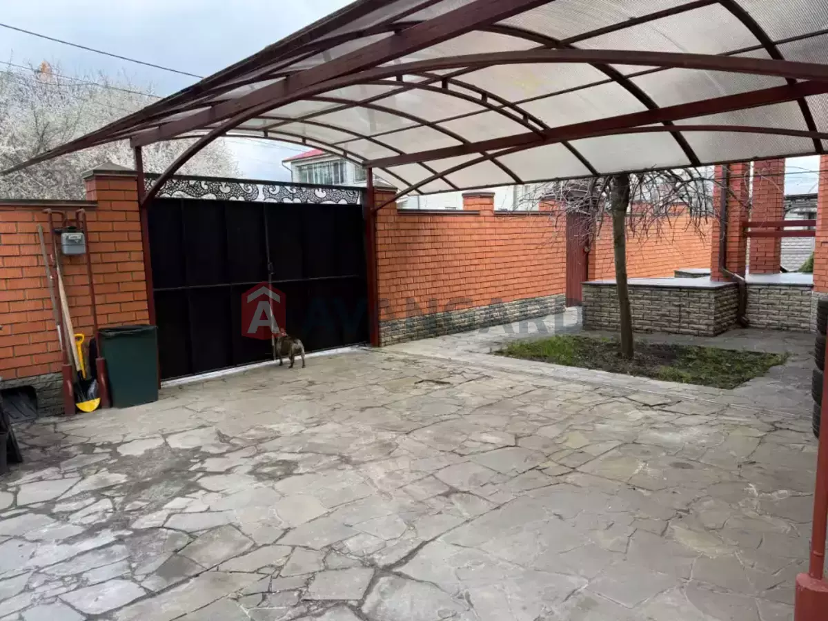 �������, 240 ��.�. ���� 16