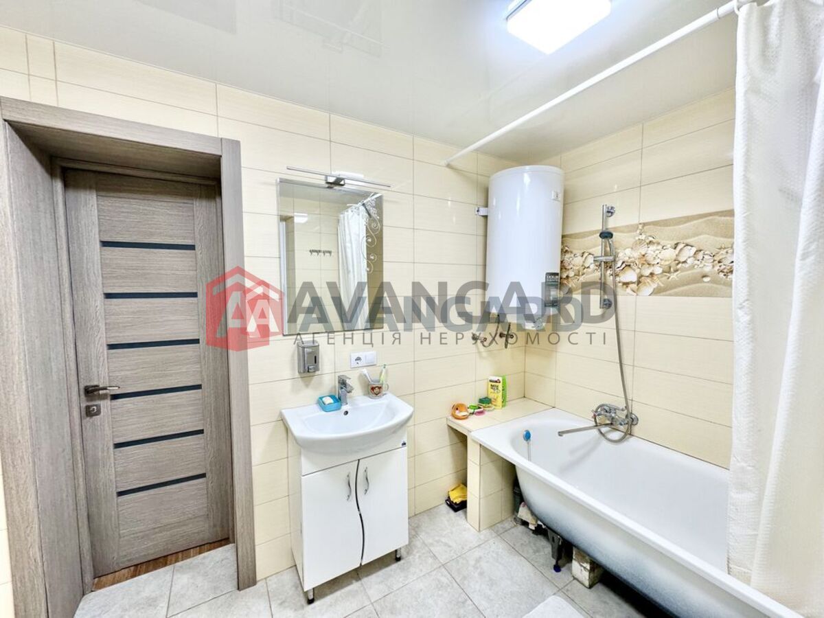 �������, 76 ��.�. ���� 16