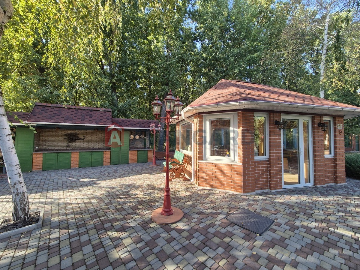 �������, 158 ��.�. ���� 8