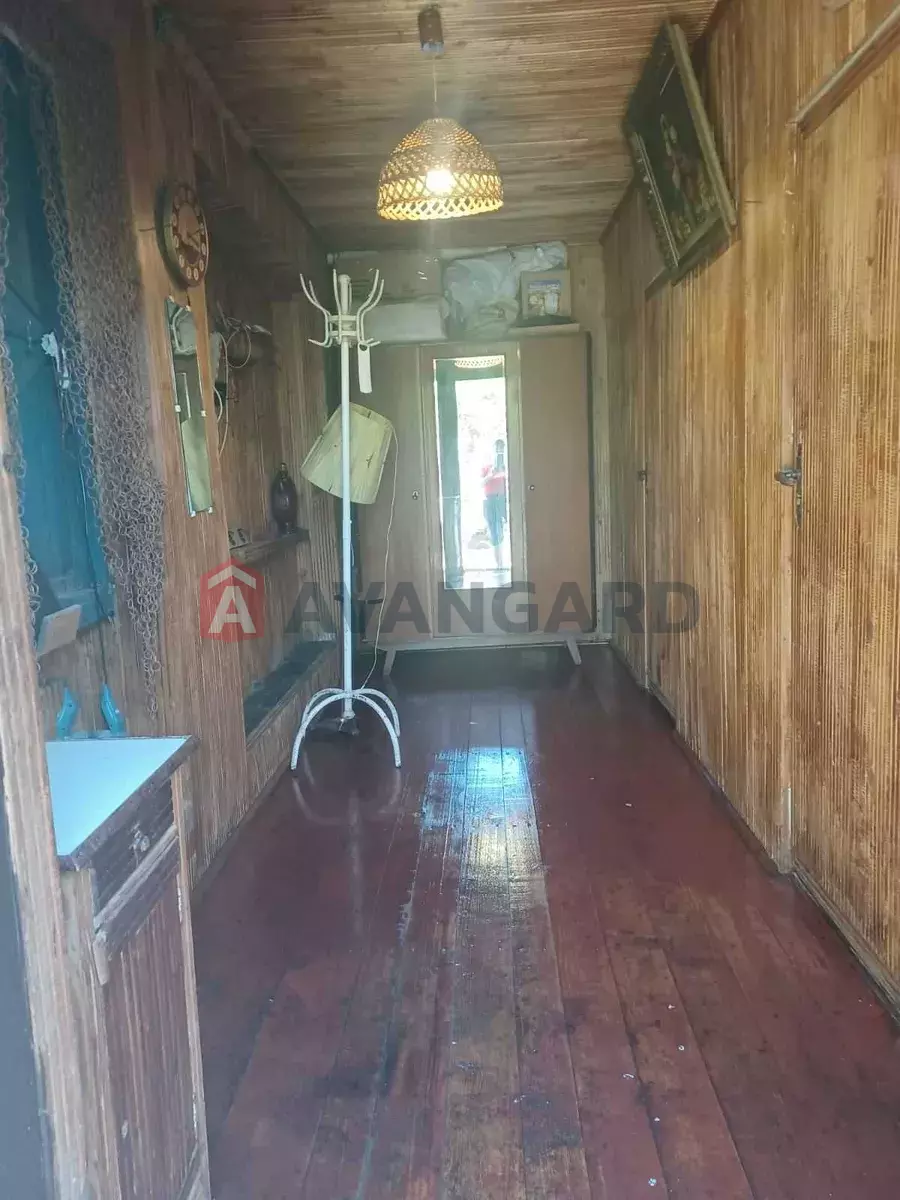 ����, 30 ��.�. ���� 9