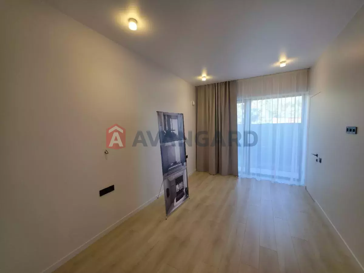 �������, 105 ��.�. ���� 7