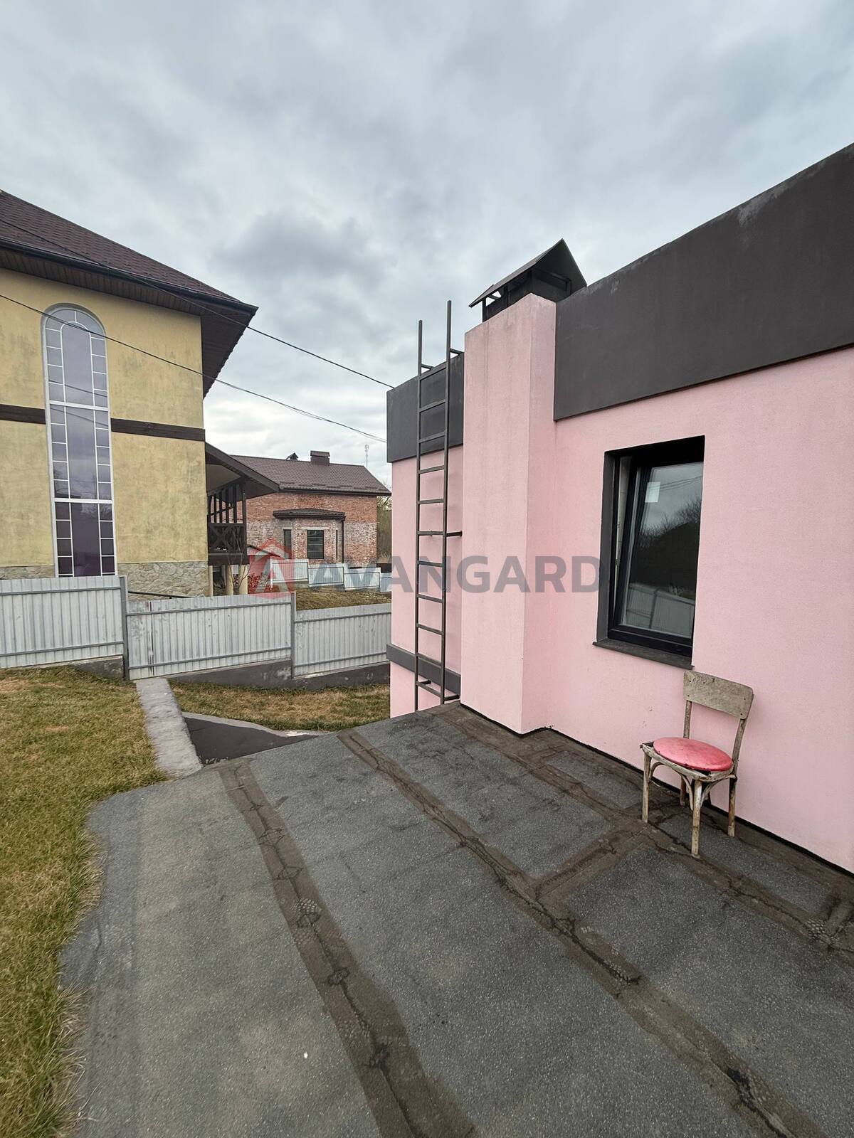 �������, 167 ��.�. ���� 28