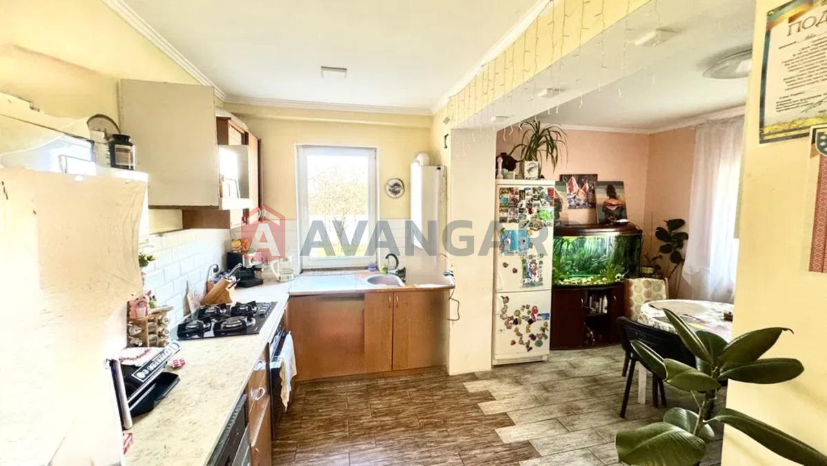 �������, 80 ��.�. ���� 6