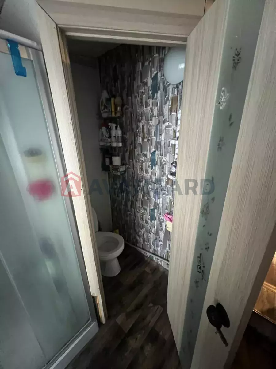 ������� �������, 40 ��.�. ���� 13