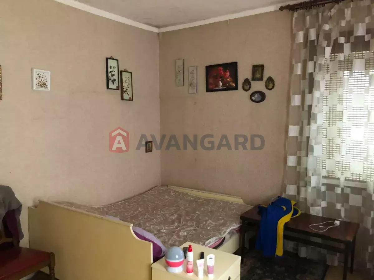 �������, 55 ��.�. ���� 9