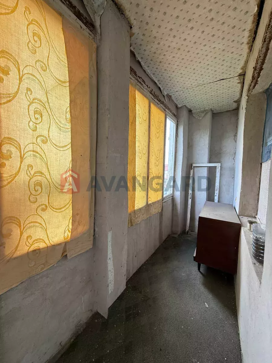 ����, 70 ��.�. ���� 9