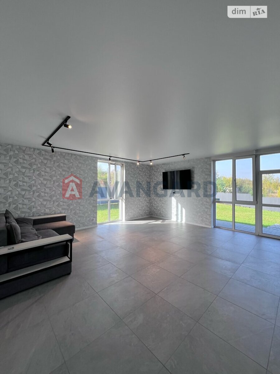 �������, 220 ��.�. ���� 21