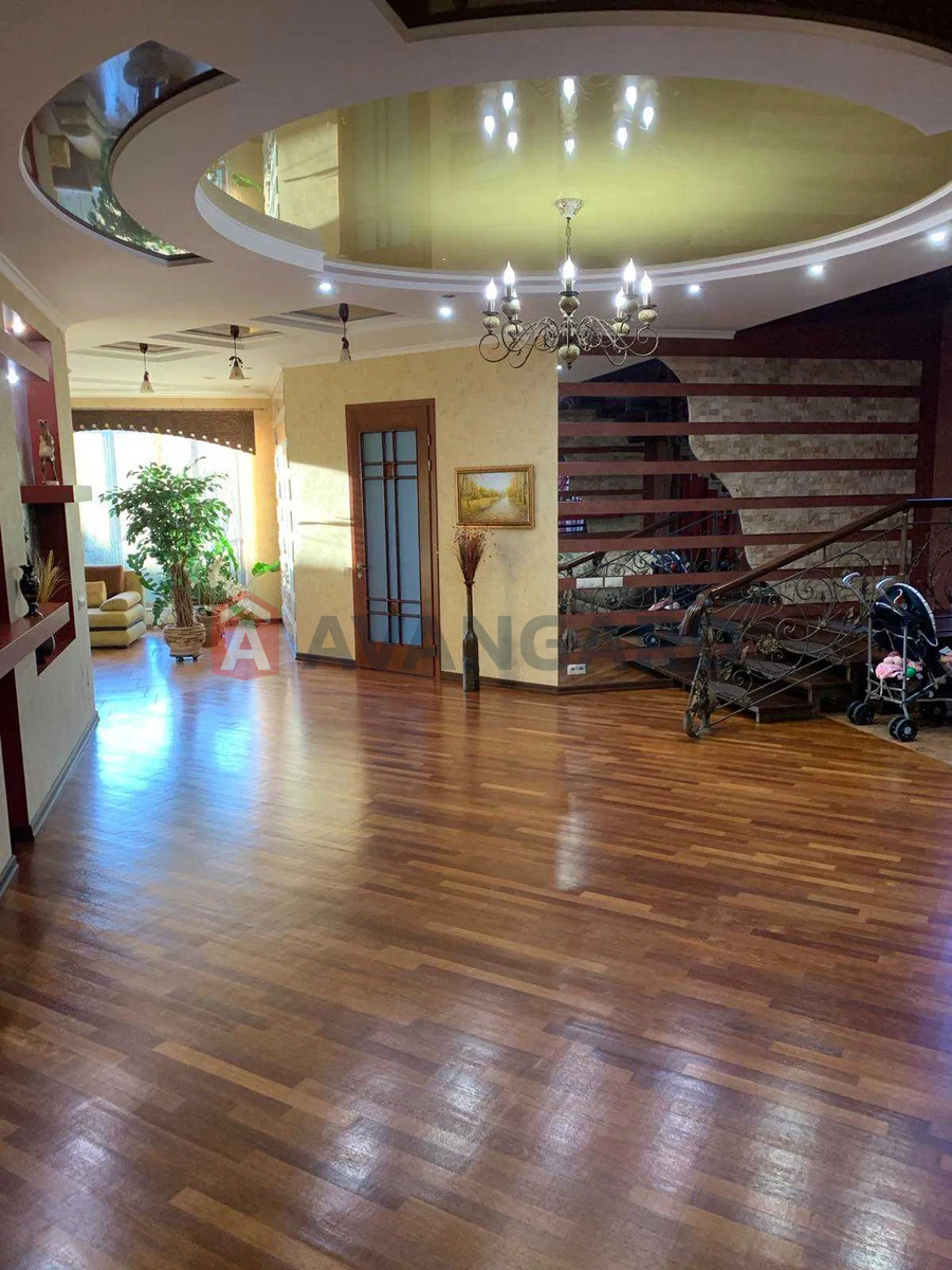 �������, 319 ��.�. ���� 5