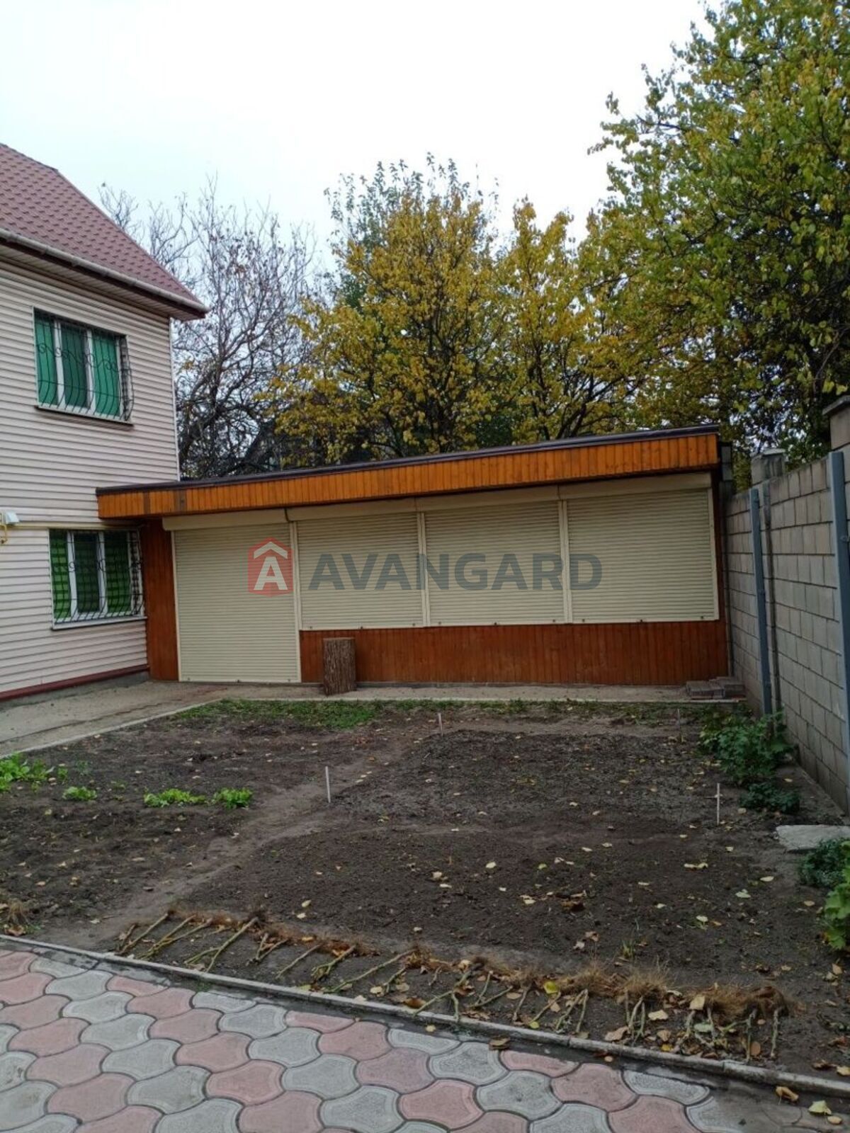 �������, 270 ��.�. ���� 18