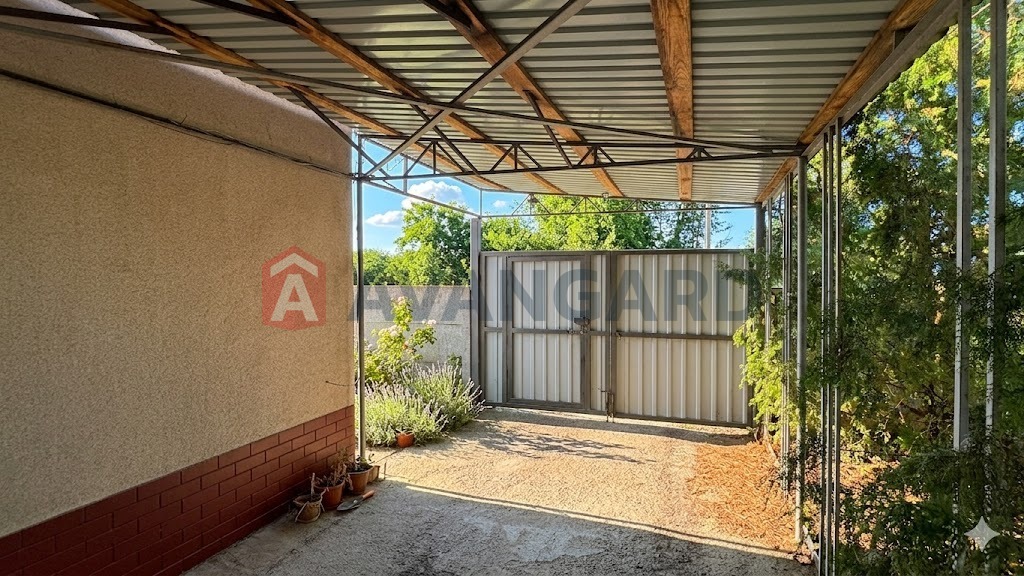 �������, 85 ��.�. ���� 27