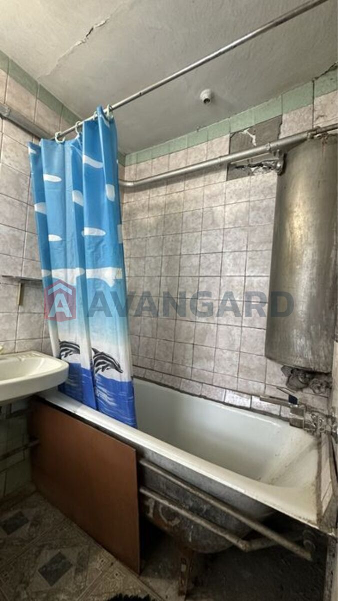 ������� �������, 77 ��.�. ���� 23