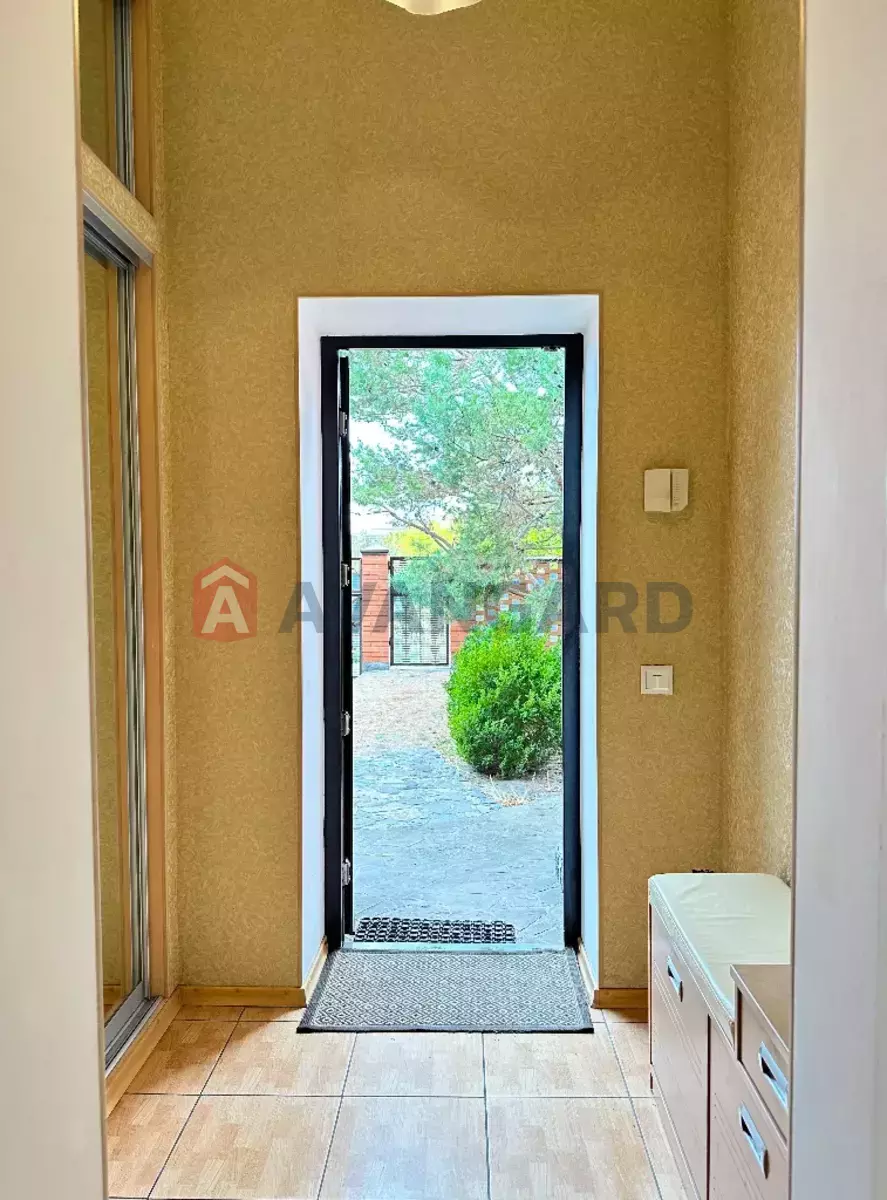 �������, 176 ��.�. ���� 14