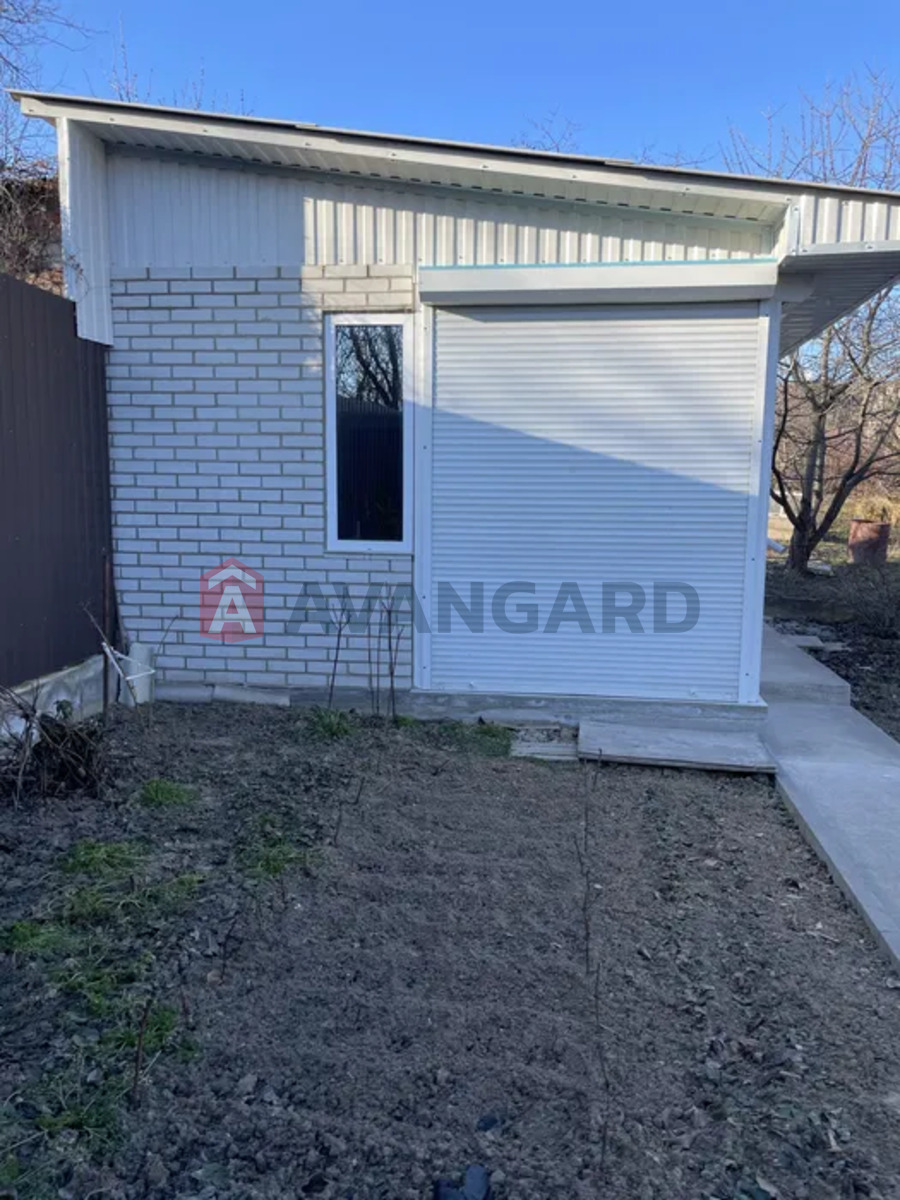 �������, 70 ��.�. ���� 12