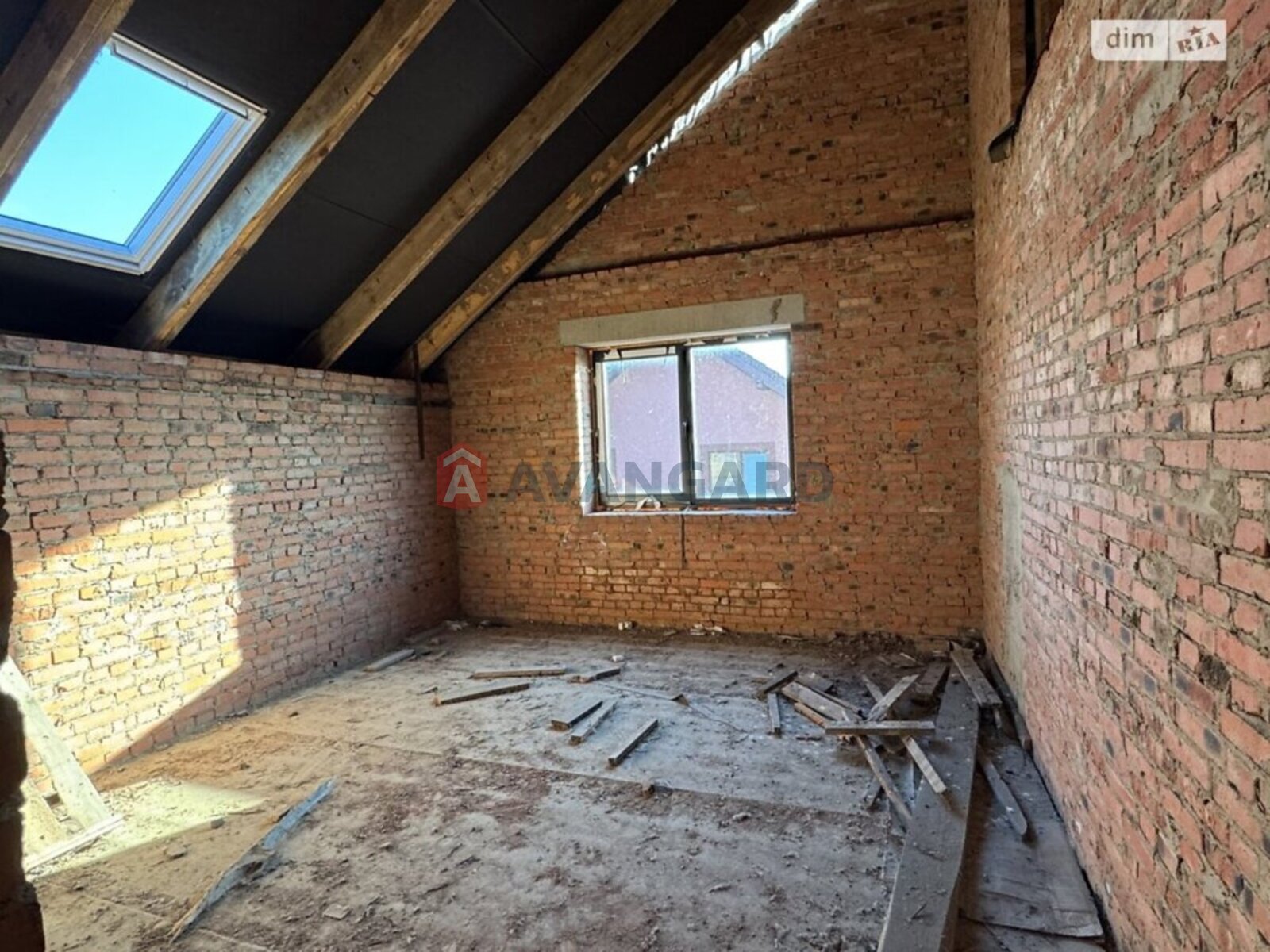 ���, 295 ��.�. ���� 1