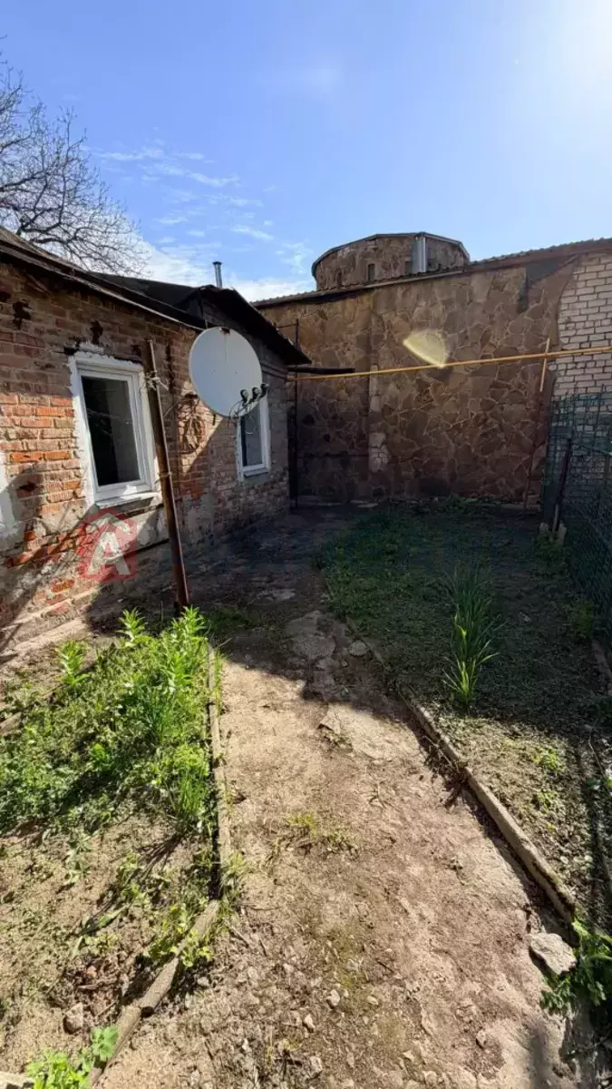 ������� �������, 42 ��.�. ���� 1