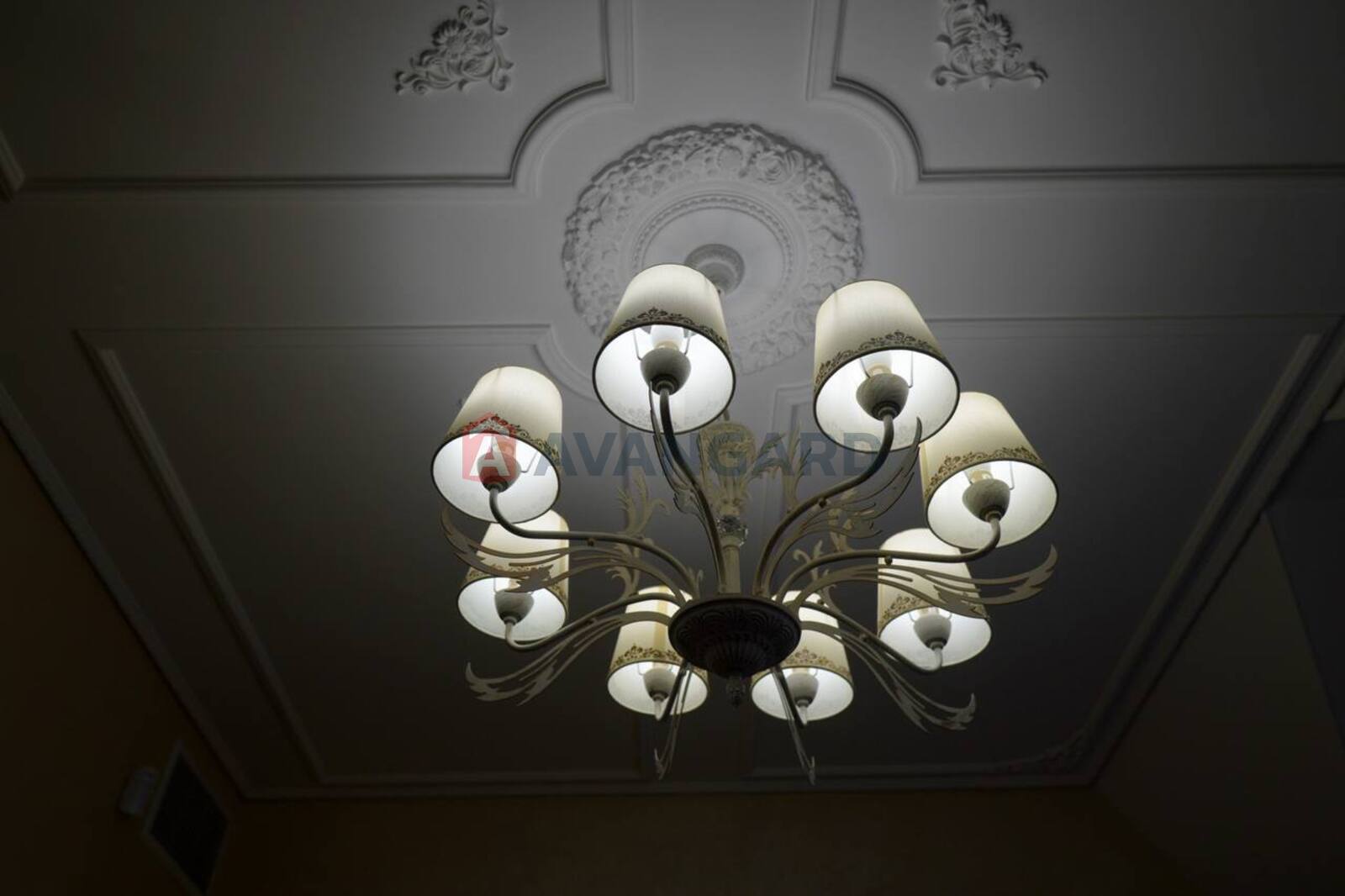 �������, 300 ��.�. ���� 21