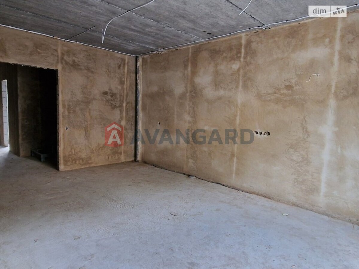 ��������, 82 ��.�. ���� 10