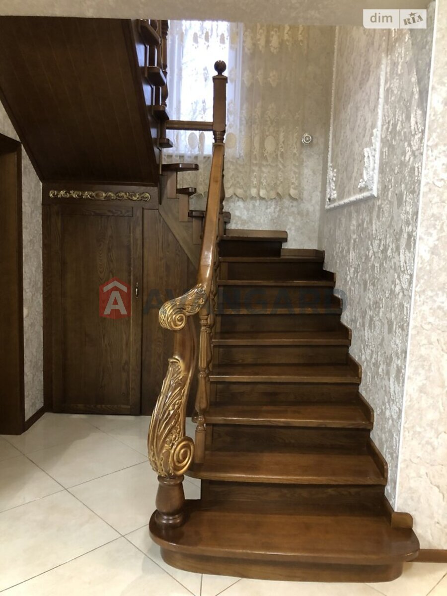 ���, 150 ��.�. ���� 10