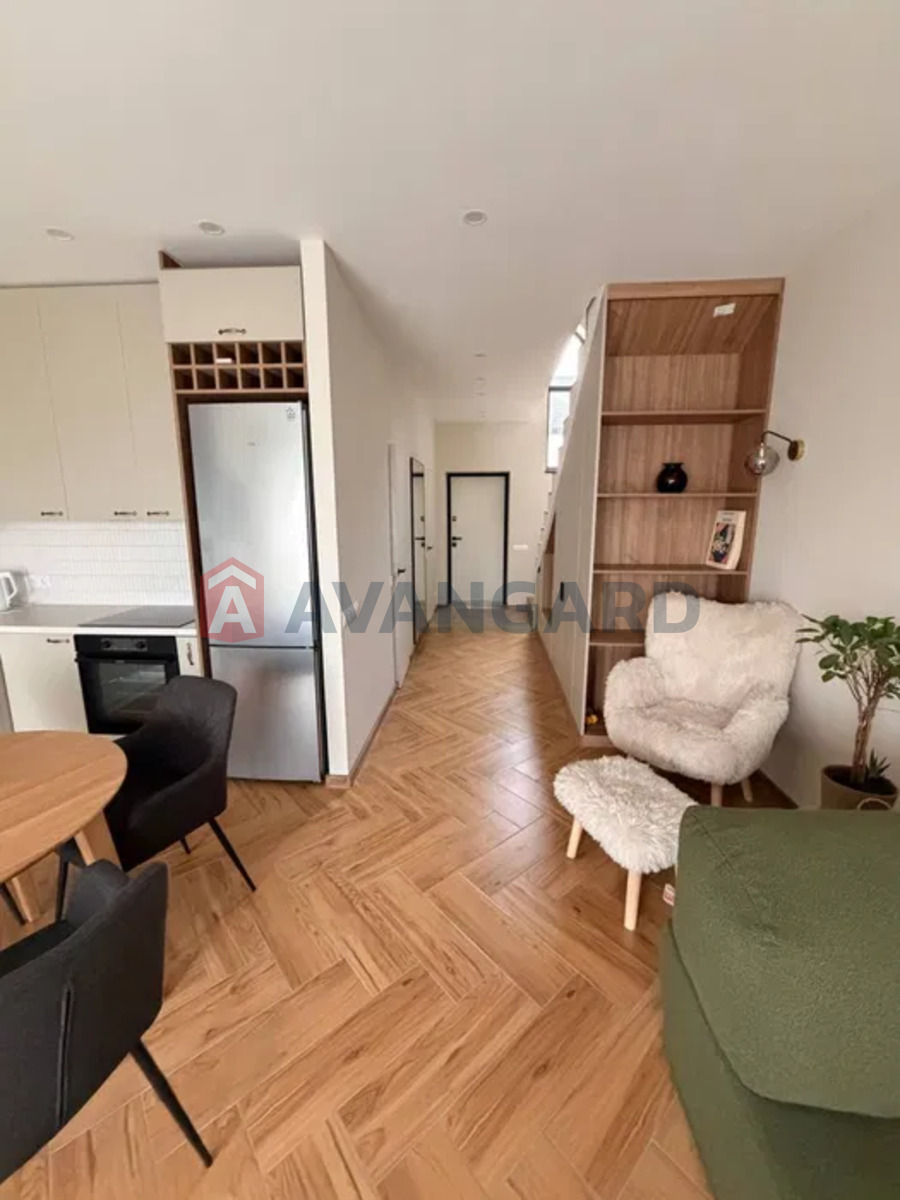 ��������, 135 ��.�. ���� 7