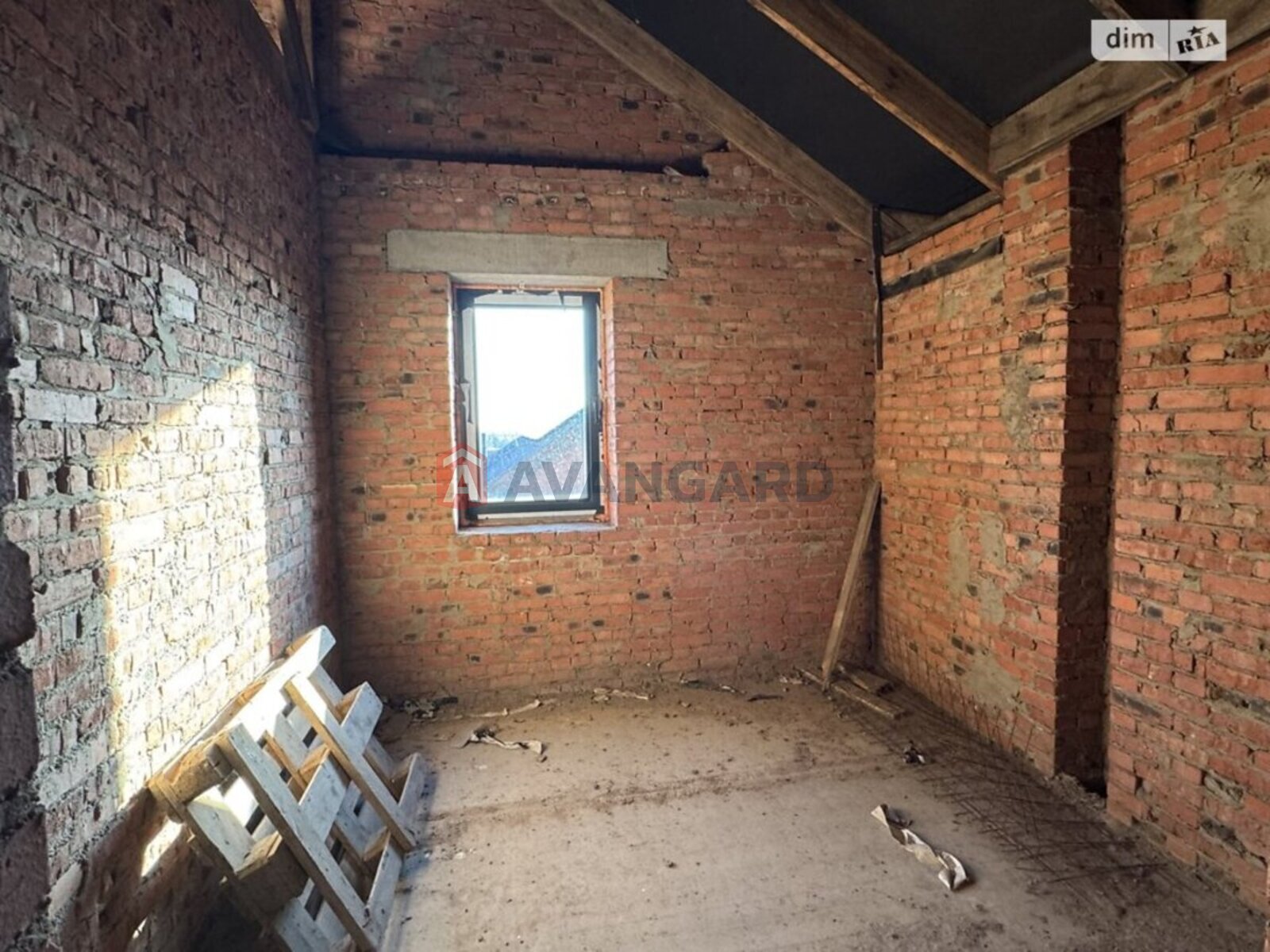 ���, 295 ��.�. ���� 17