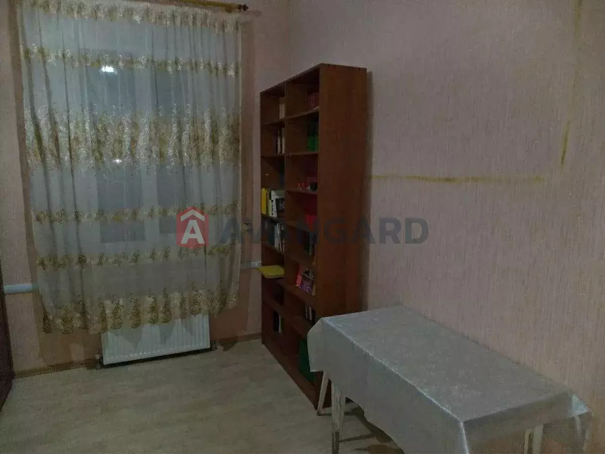 ������� �������, 47 ��.�. ���� 16