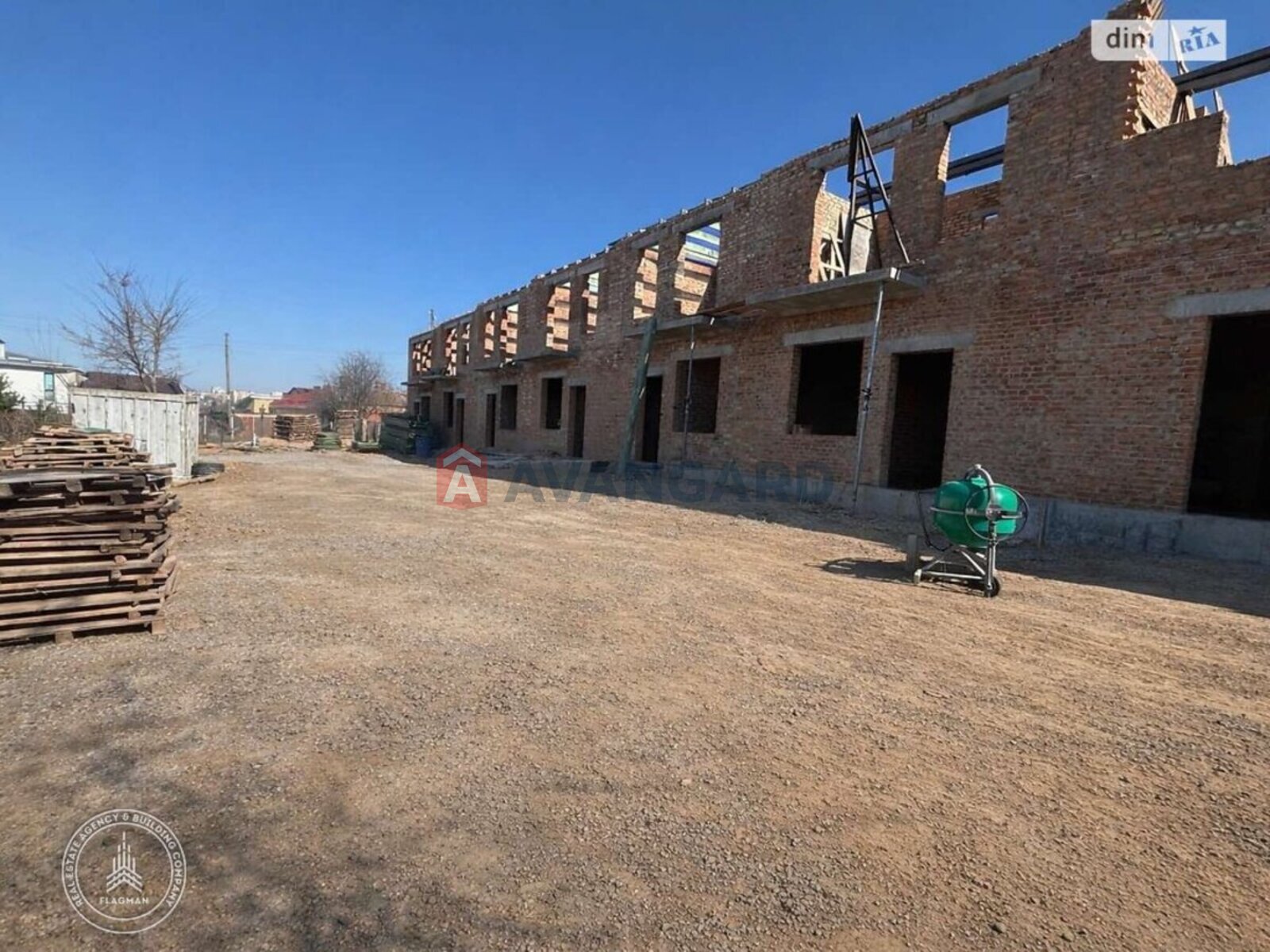 ��������, 93 ��.�. ���� 4