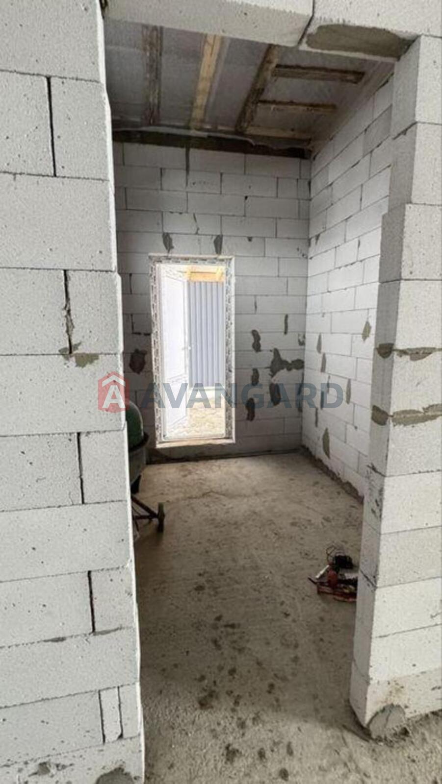 �������, 82 ��.�. ���� 14