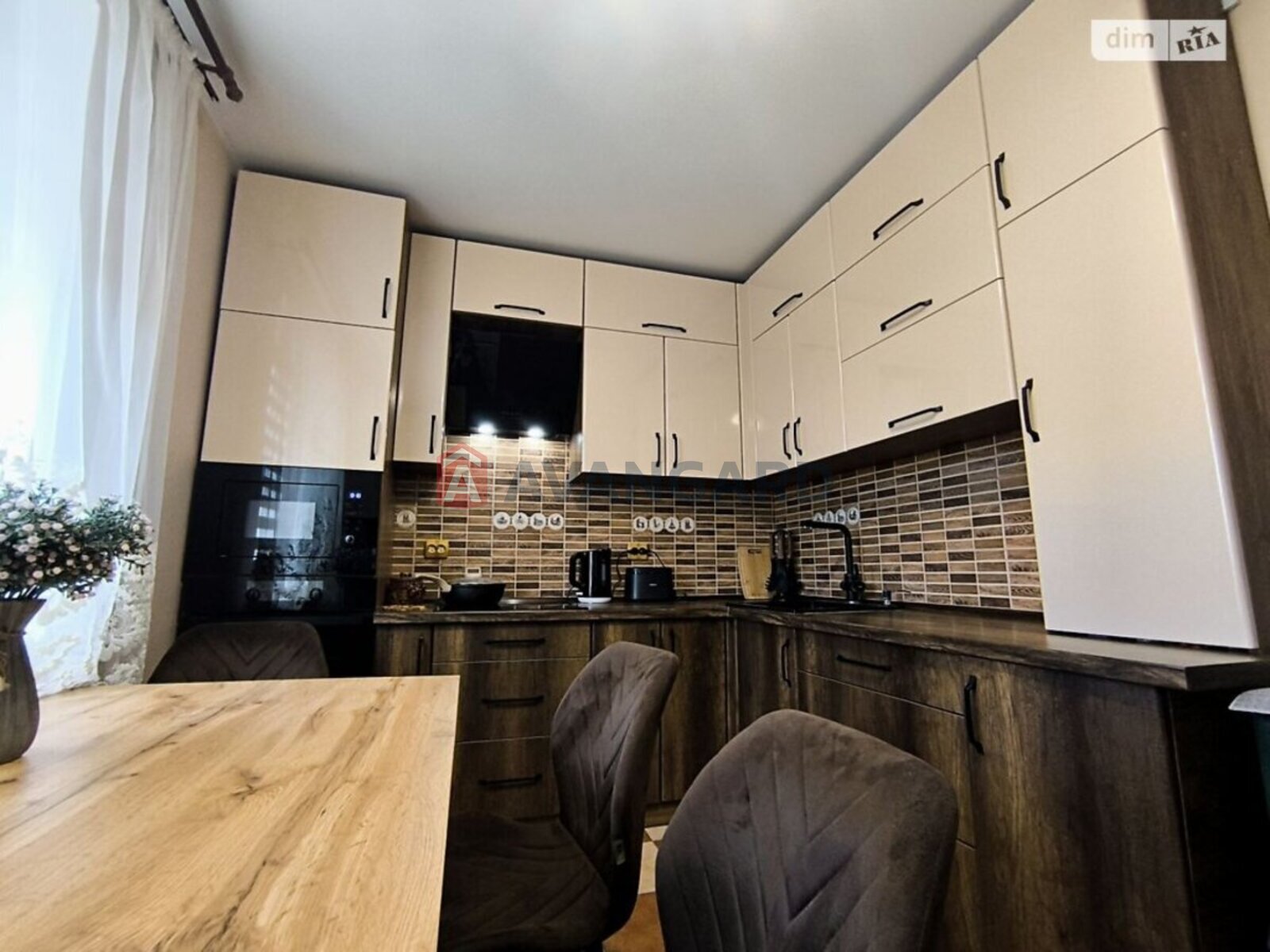 ������� �������, 80 ��.�. ���� 2