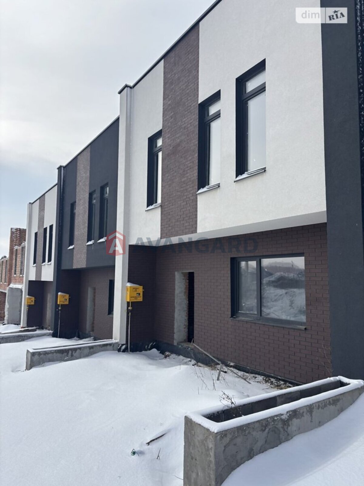 ��������, 122 ��.�. ���� 10