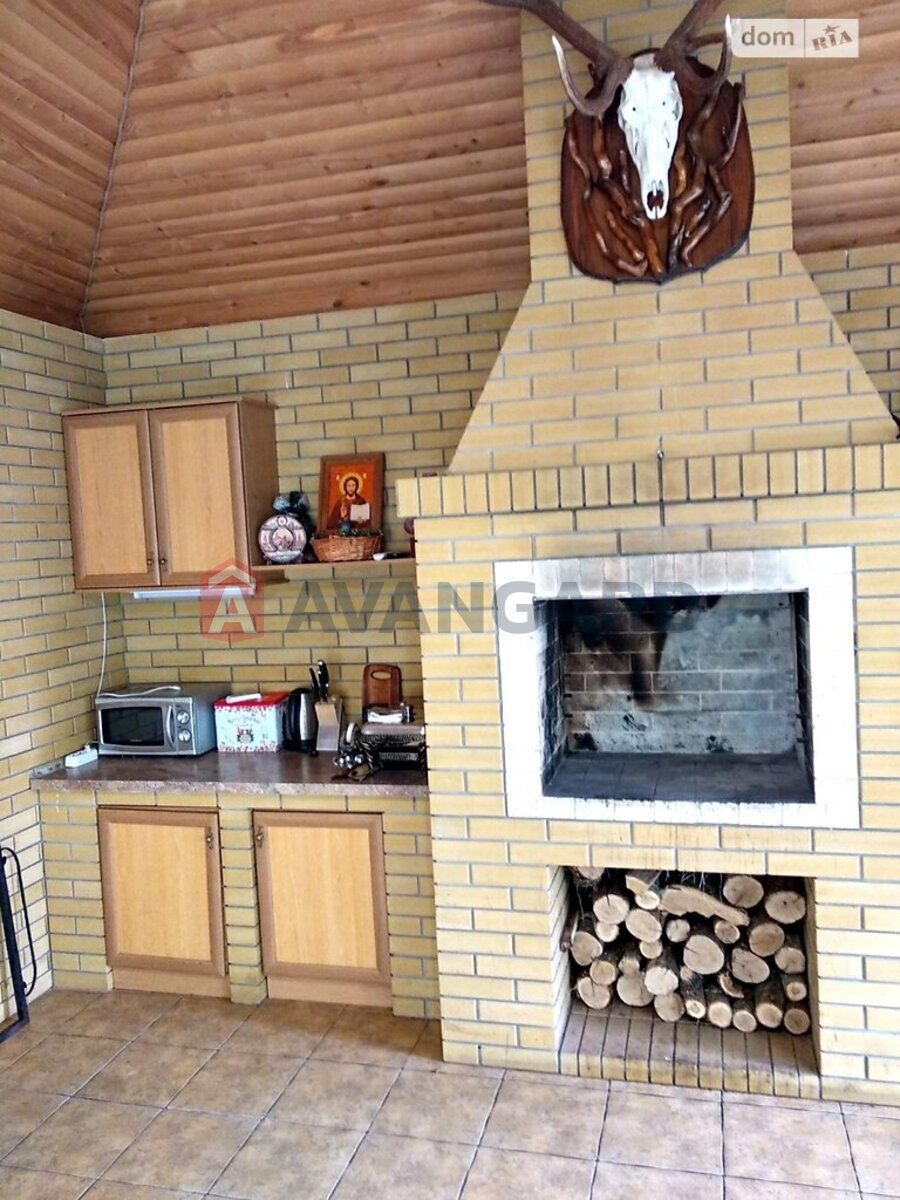 �������, 586 ��.�. ���� 20