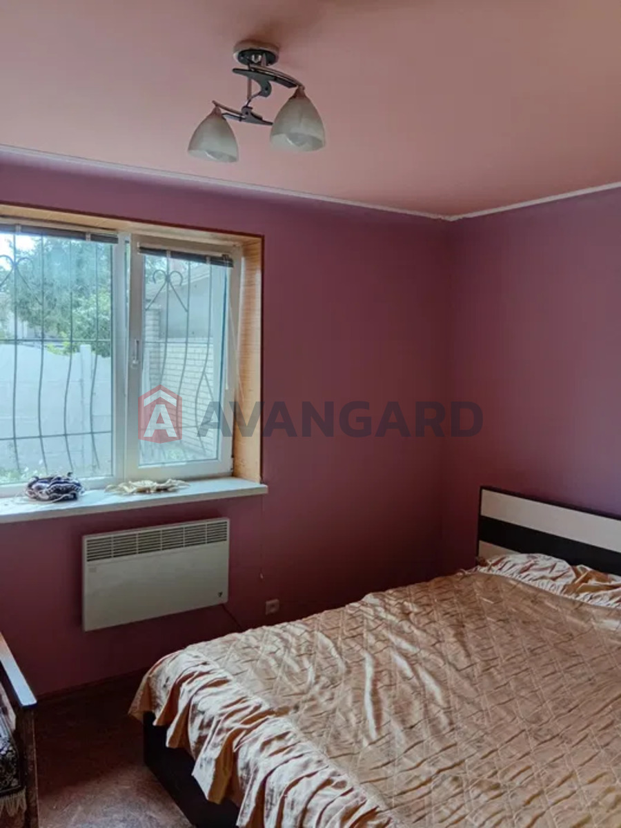 ������� �������, 32 ��.�. ���� 3