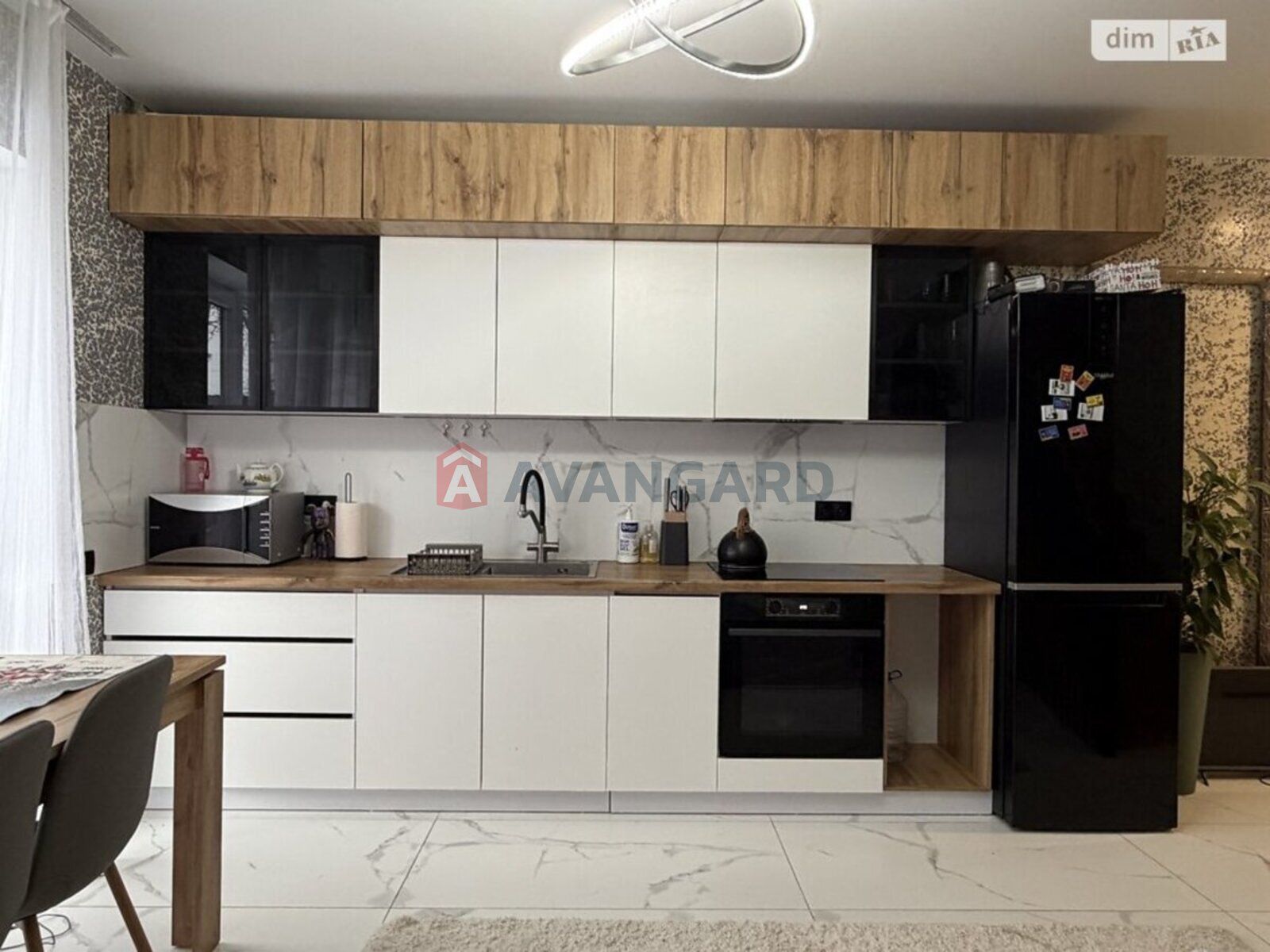 ��������, 76 ��.�. ���� 14