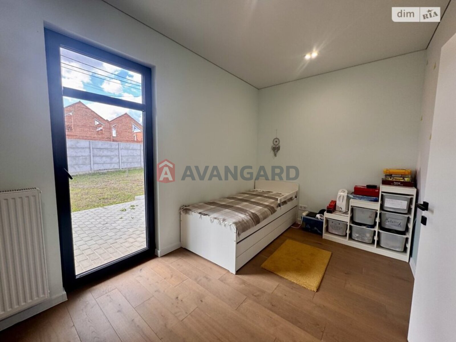 �������, 122 ��.�. ���� 27