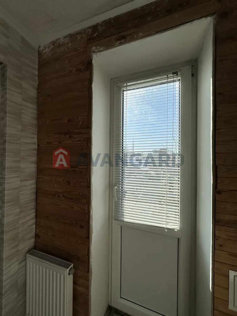 �������, 166 ��.�. ���� 17