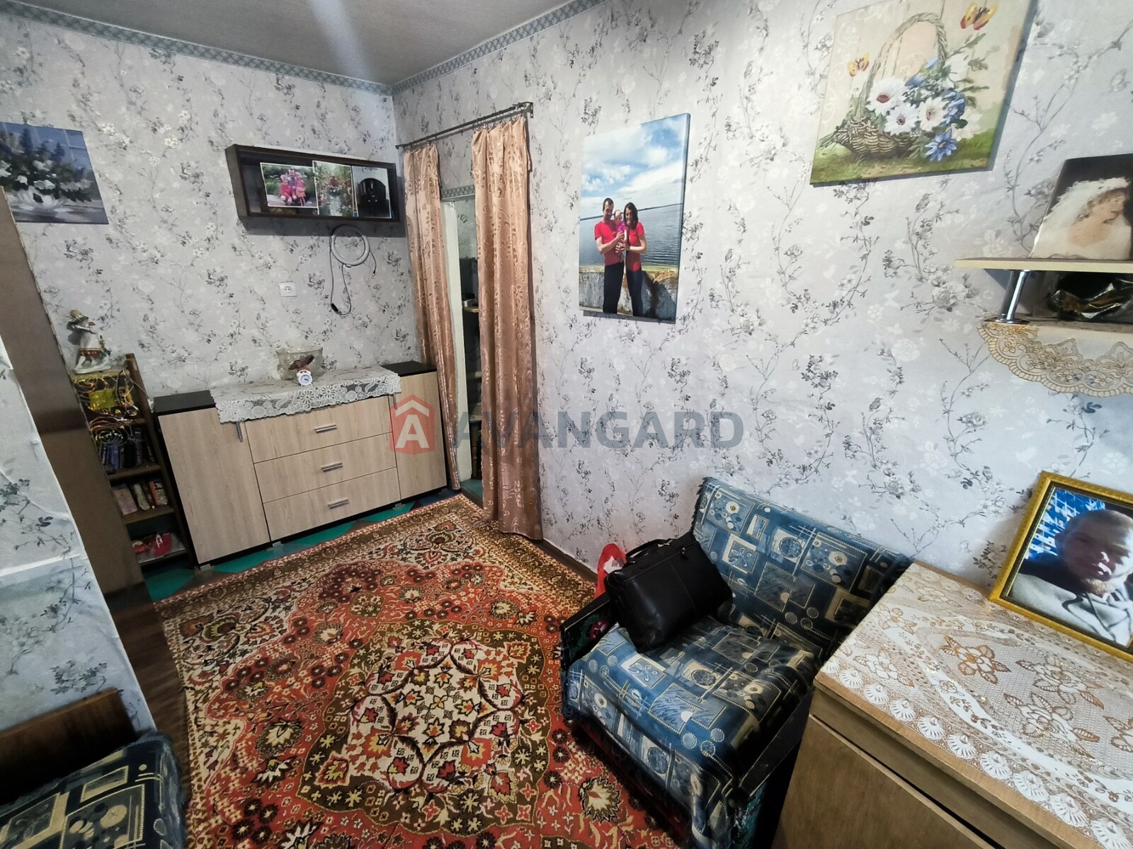 �������, 32 ��.�. ���� 11