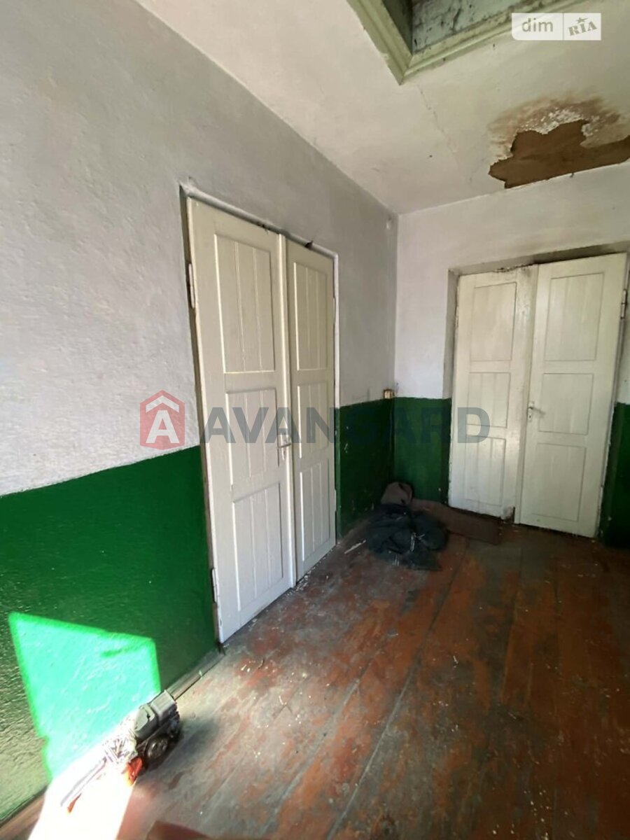 �������, 80 ��.�. ���� 12