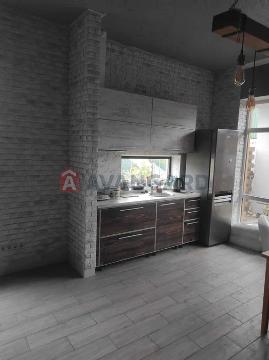 �������, 90 ��.�. ���� 1